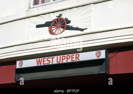 UK REMNANT OF OLD ARSENAL STADIUM WHEN NEW EMIRATES WAS BEING BUILT IN 2004 IN HIGHBURY, LONDON Stock Photo