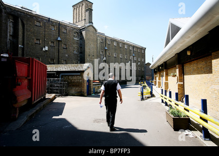 HM Prison Wandsworth The Surrey House of Correction Panopticon design. Wandsworth Prison Hospital Gardens. Photo:Jeff Gilbert Stock Photo