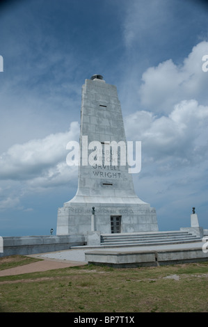 Monument to Wilbur Wright and Orville Wright, Wright Brothers, in Kill Devil Hills, North Carolina, USA Stock Photo