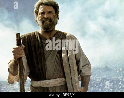 Actor Burt Lancaster as Moses Stock Photo: 69457065 - Alamy