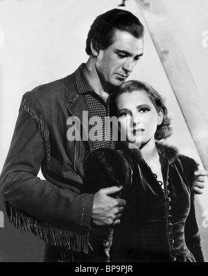 GARY COOPER, JEAN ARTHUR, MR. DEEDS GOES TO TOWN, 1936 Stock Photo