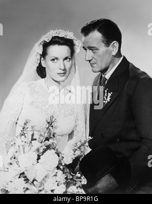 MAUREEN O'HARA, JOHN WAYNE, THE QUIET MAN, 1952 Stock Photo