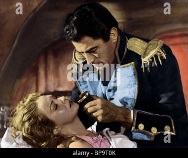 VIRGINIA MAYO, GREGORY PECK, CAPTAIN HORATIO HORNBLOWER, 1951 Stock Photo