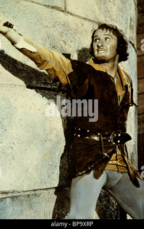 ERROL FLYNN THE ADVENTURES OF ROBIN HOOD (1938) Stock Photo