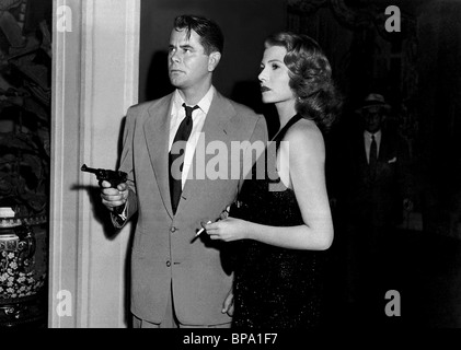 GLENN FORD, RITA HAYWORTH, AFFAIR IN TRINIDAD, 1952 Stock Photo