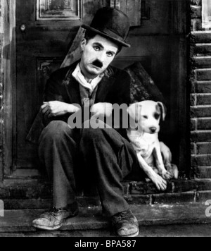 CHARLIE CHAPLIN A DOG'S LIFE (1918) Stock Photo