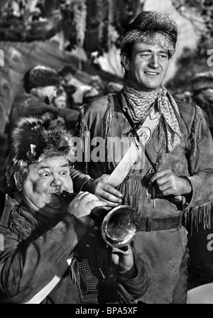 OLIVER HARDY, JOHN WAYNE, THE FIGHTING KENTUCKIAN, 1949 Stock Photo