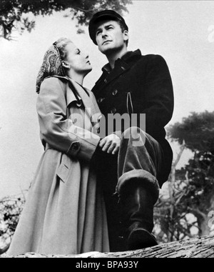 ANN SHERIDAN, ERROL FLYNN, EDGE OF DARKNESS, 1943 Stock Photo