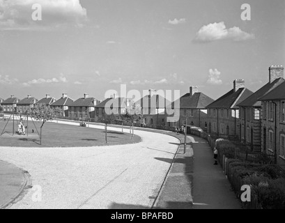 The Braunstone Estate, Leicester, England with 1930s built social housing, c. 1960 Stock Photo