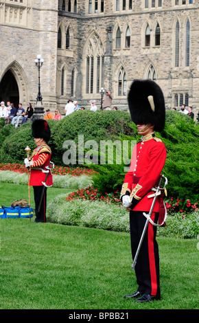 An Officer With The Governor General's Foot Guards Standing On Parliament Hill, Ottawa, Canada Stock Photo