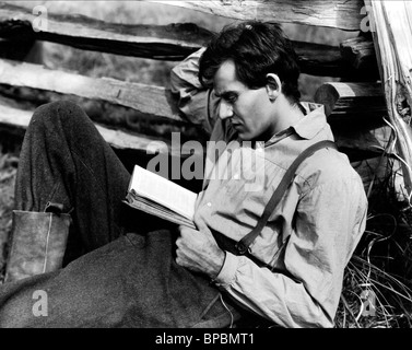 HENRY FONDA YOUNG MR. LINCOLN (1939) Stock Photo