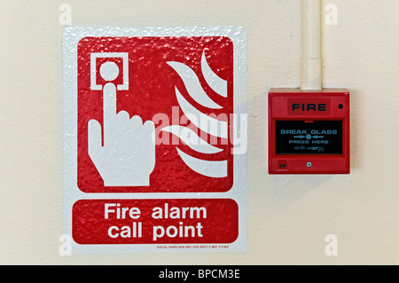 Fire alarm call point Stock Photo - Alamy