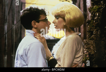 LITTLE SHOP OF HORRORS (1986) ELLEN GREENE LSH 010 Stock Photo - Alamy