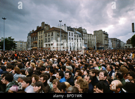 Huge crowd gathers for visit by Pope John Paul II to Paris, France Stock Photo