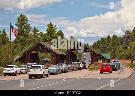 National Park Service Entrance Station at South Rim on busy summer afternoon at Grand Canyon National Park, Arizona, USA Stock Photo