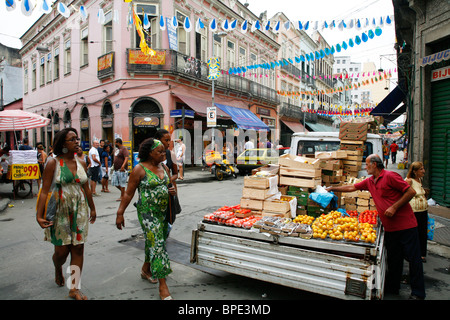 Street scene in the Saara bazaar area at the Centro, Rio's downtown. Rio de Janeiro, Brazil. Stock Photo