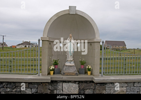 The Shrine to the Virgin Mary at Daliburgh, Lochboisdale. Western Isle, Outer Hebrides. Scotland.   SCO 6421 Stock Photo