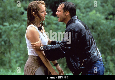 HELEN HUNT & BILL PAXTON TWISTER (1996 Stock Photo, Royalty Free Image ...