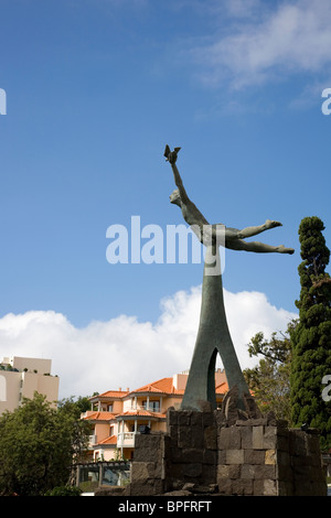 Paz e Liberdade Statue in Funchal - Madeira Stock Photo