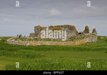 The ruins of the mediaeval monastery and college of Teampull na Trionaid at Carinish South Uist. SCO 6445 Stock Photo