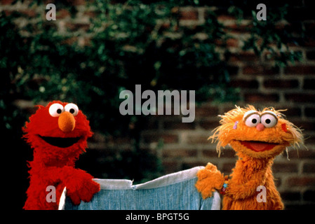 ZOE & ELMO THE ADVENTURES OF ELMO IN GROUCHLAND (1999 Stock Photo ...