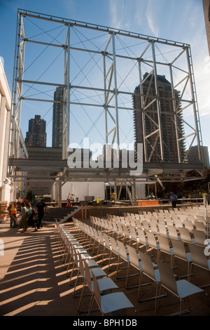 Workers prepare Damrosch Park in Lincoln Center in New York for Fashion Week 2010 Stock Photo