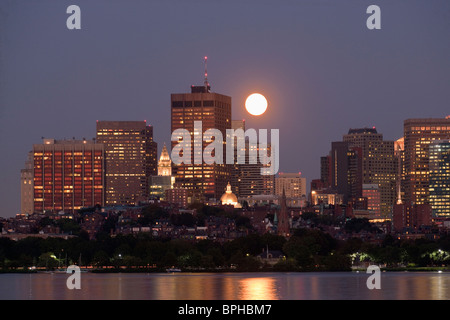 Full moon over city, Charles River, Beacon Hill, Boston, Suffolk County, Massachusetts, USA Stock Photo