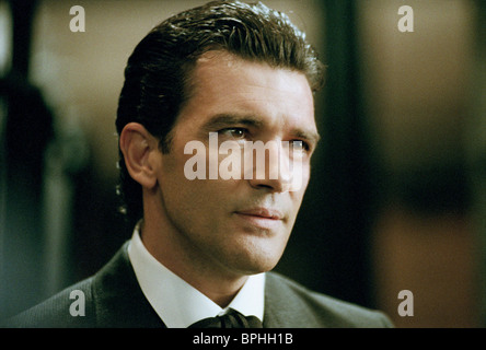 ORIGINAL SIN (2001) ANTONIO BANDERAS, ANGELINA JOLIE ORIS 015 Stock