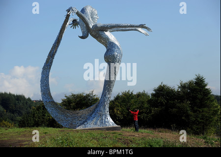 The 11m (33ft) high sculpture 'Arria' situated alongside the A80 at Cumbernauld town, North of Glasgow, Scotland. Stock Photo