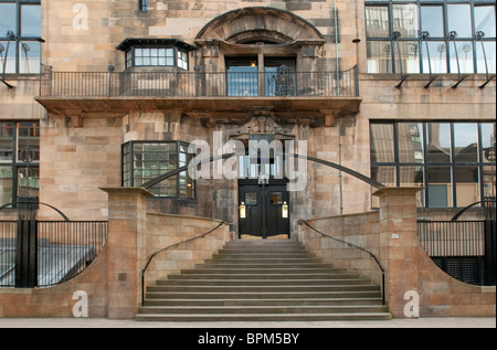 The Glasgow School of Art entrance is probably the most well known Charles Rennie Mackintosh building. Stock Photo