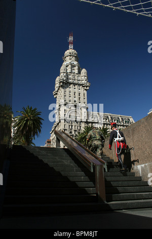 25th March 20120; Palacio Salvo which, when it was built in 1927, was South America's tallest building. Montevideo, Uruguay. Stock Photo