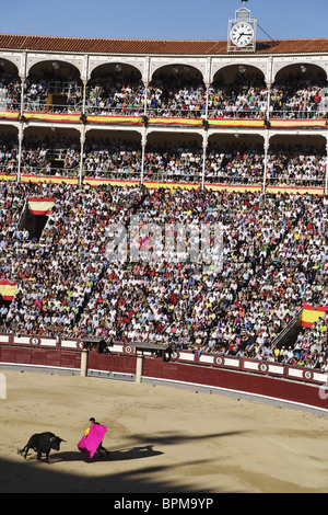Fotohintergrund Spanische Stierkampf-Arena – 2,2x1,5 M, Für Studio-Shootings, Hochzeiten & Events, Anpassbar Auf Anfrage