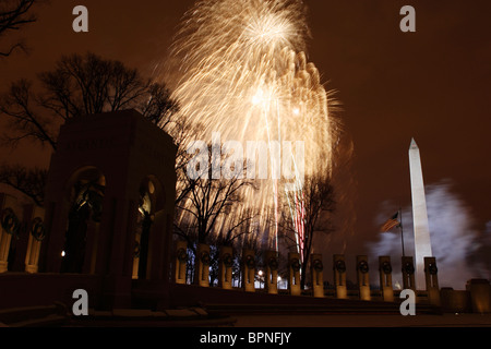 Fireworks explode near the Washington Monument during the 4th of July ...