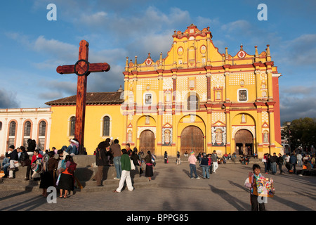 16th century cathedral, San Cristobal de las Casas, Chiapas, Mexico Stock Photo