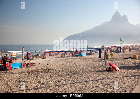 The wide expanse of Ipanema and Leblon beachfront, two of the most affluent neighborhoods of Rio de Janeiro, Brazil. Stock Photo