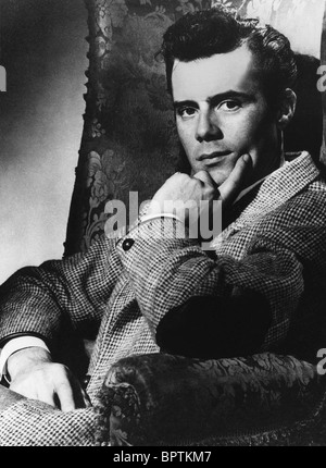 DIRK BOGARDE ACTOR (1956) Stock Photo