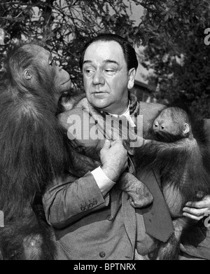 HARRY PIEL & MONKEYS DIRECTOR & ACTOR (1950) Stock Photo