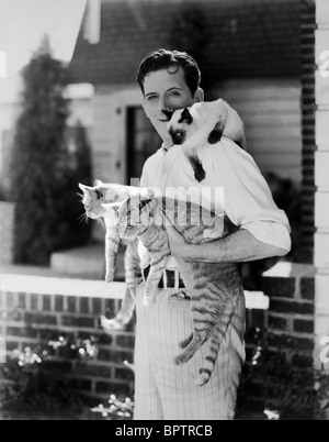 EDWARD EVERETT HORTON & CATS ACTOR (1930) Stock Photo