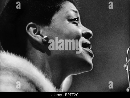 DINAH WAHINGTON JAZZ SINGER (1975) Stock Photo