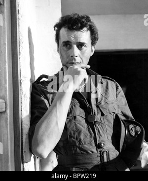 DIRK BOGARDE ACTOR (1954) Stock Photo