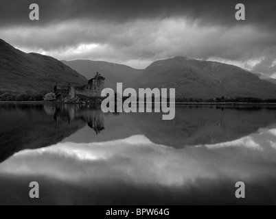 Kilchurn Castle reflecting in Loch Awe, Argyll, Scotland, UK. Stock Photo