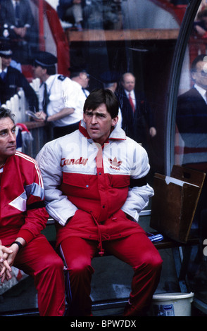 Kenny Dalglish and Roy Evans The 1989 FA Cup semi final replay between Liverpool and Nottingham Forest following Hillsborough Stock Photo