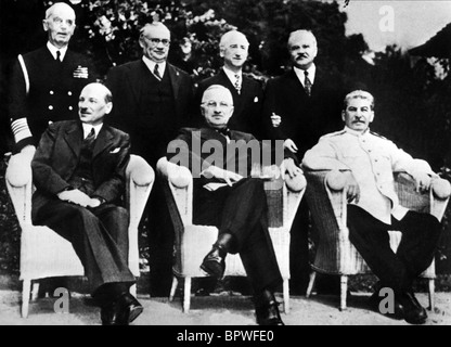 CLEMENT ATTLEE HARRY S. TRUMAN & JOSEPH STALIN ALLIED LEADERS 02 August 1945 CECILIENHOF Stock Photo