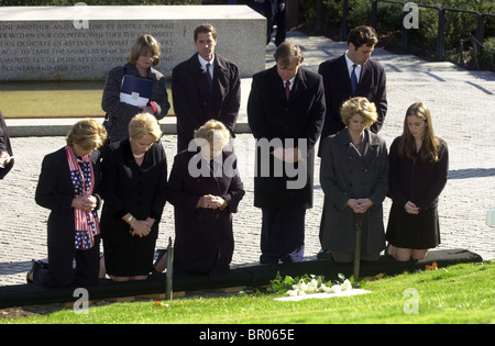 Members of the  Kennedy family visit John Kennedy's grave site at Arlington National Cemetery. Stock Photo