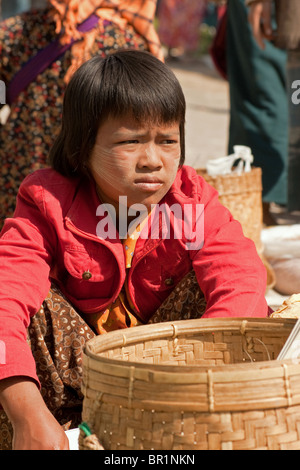 Young burmese girl at Aungban minority market in Shan State, Myanmar (Burma). Stock Photo