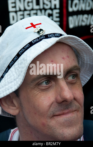 Members of The English Defence League EDL an extreme right wing Islamophobic group protest at the US Embassy on 9/11 2010. Stock Photo