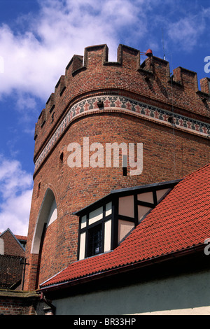 Poland, Torun, city walls, Brama Mostowa gate Stock Photo