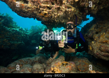Pair of scuba divers, Molasses Reef, Key Largo, Florida Stock Photo