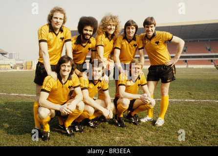 Wolves League Cup final players Andy Gray George Berry Robert Plant John Richards and Emlyn Hughes. Kenny Hibbitt Peter Daniel a Stock Photo