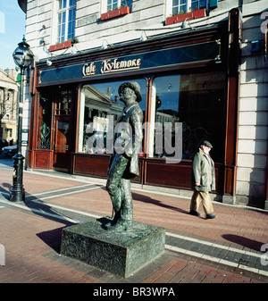 IRELAND Dublin region Dublin James Joyce statue at North Earl Street ...